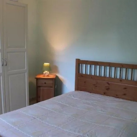 2 Chambres - Idealement Situe A 200m De La Plage De 3 Royan